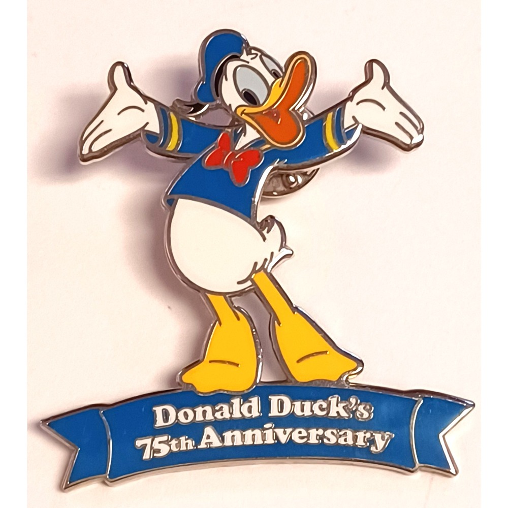 Disney Movie Club Donald Duck 75th Anniversary VIP Pin Limited Release 1934 2009